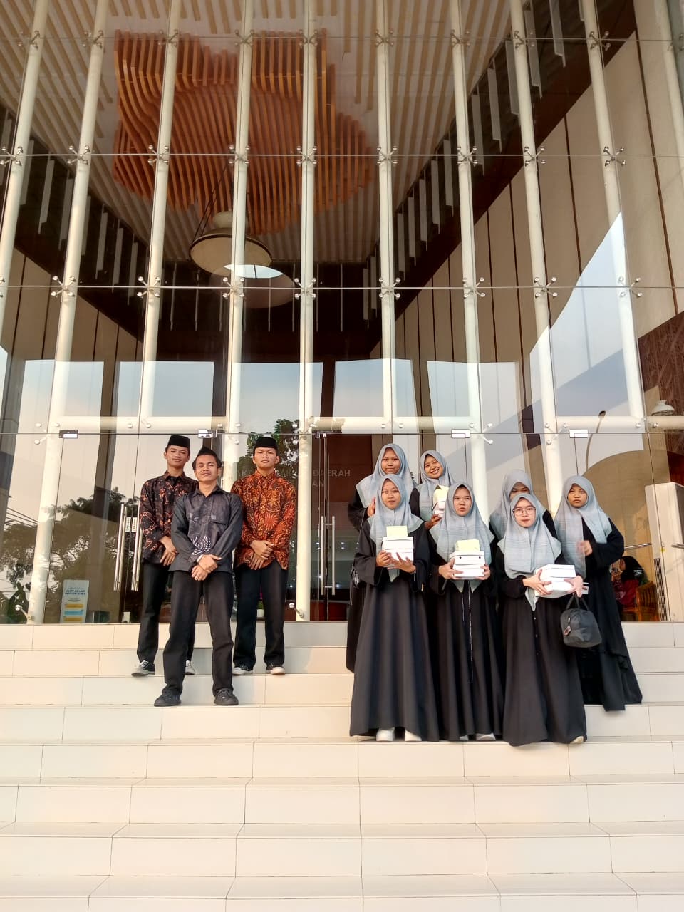 Sekolah Legislator Santri